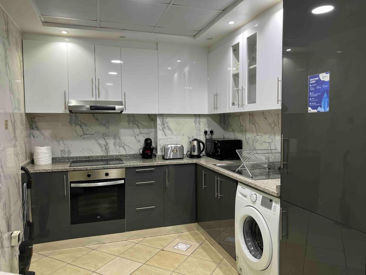 Pristine Apartment Sunrise View At 51St Dubaï Extérieur photo